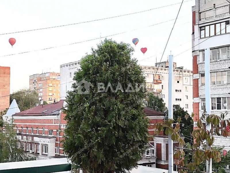 трёхкомнатная квартира на Ошарской улице дом 16