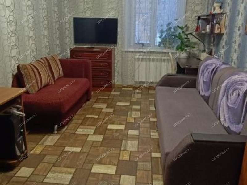 комната в доме 1 на улице Космонавта Комарова