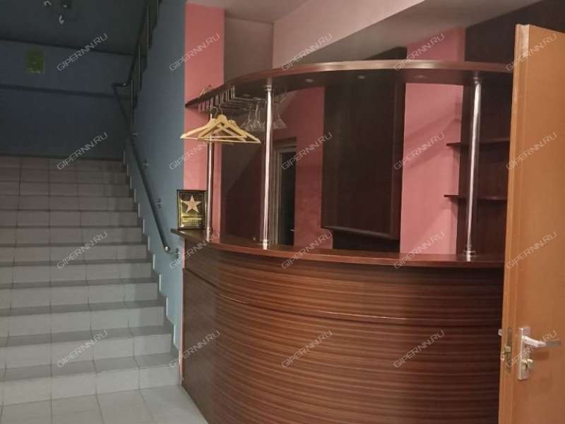 здание под недвижимость для отдыха, развлечений на улице Юлиуса Фучика