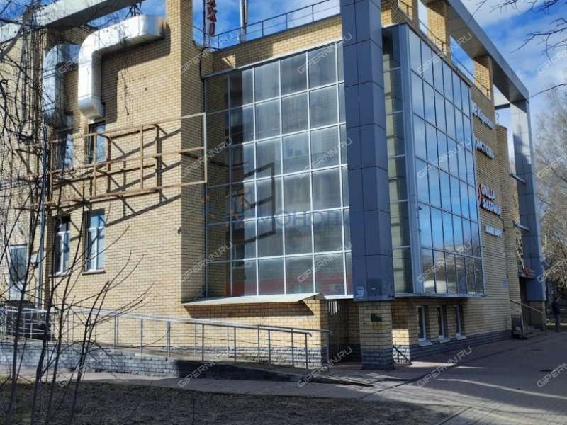 помещение под офис, торговую площадь на улице Веденяпина