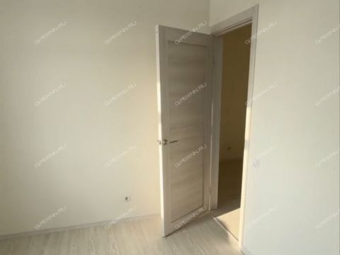 2-komnatnaya-ul-zelenhozovskaya-d-1n фото