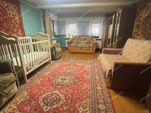 dom-poselok-krasnaya-gorka-volodarskiy-rayon фото