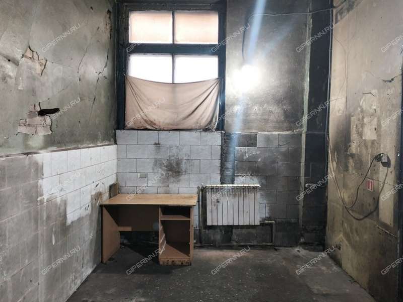 помещение под склад на Молодёжном проспекте