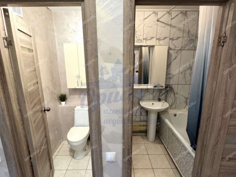 трёхкомнатная квартира на Мончегорской улице дом 12, к6