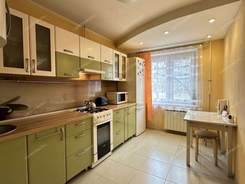 трёхкомнатная квартира на улице Строкина дом 9