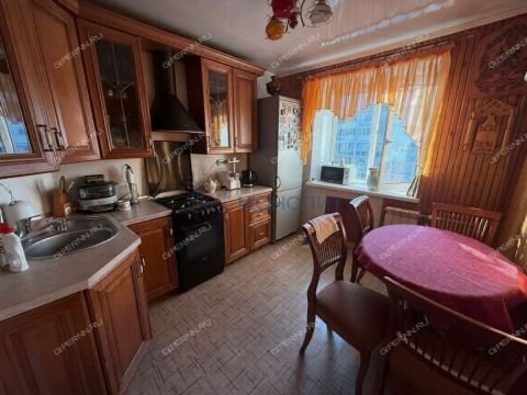 4-komnatnaya-ul-respublikanskaya-d-25 фото