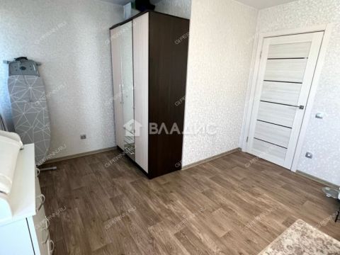 2-komnatnaya-ul-petrovskogo-d-5a фото