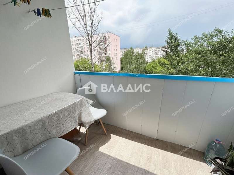 четырёхкомнатная квартира на Комсомольской площади дом 10 к2