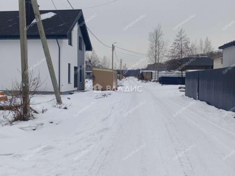 дом на  деревня Ройка