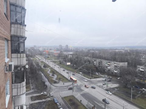 1-komnatnaya-ul-plotnikova-d-3 фото