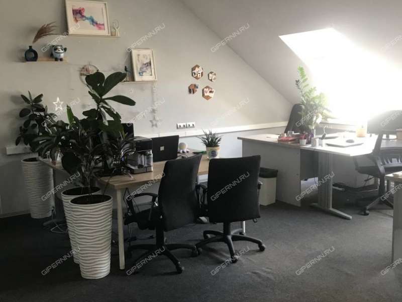 помещение под офис на Варварской улице