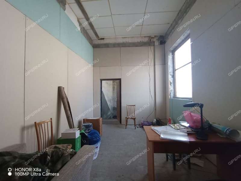 здание под коммерческую недвижимость на Портовое ш город Дзержинск