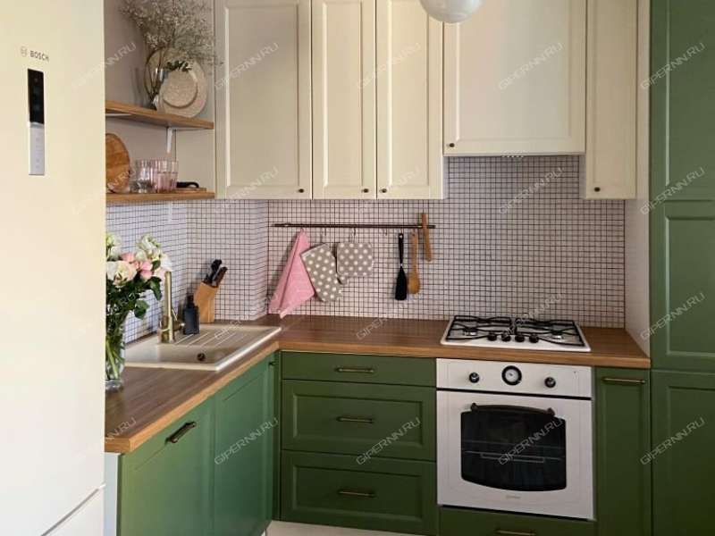 четырёхкомнатная квартира на Мончегорской улице дом 18 к2