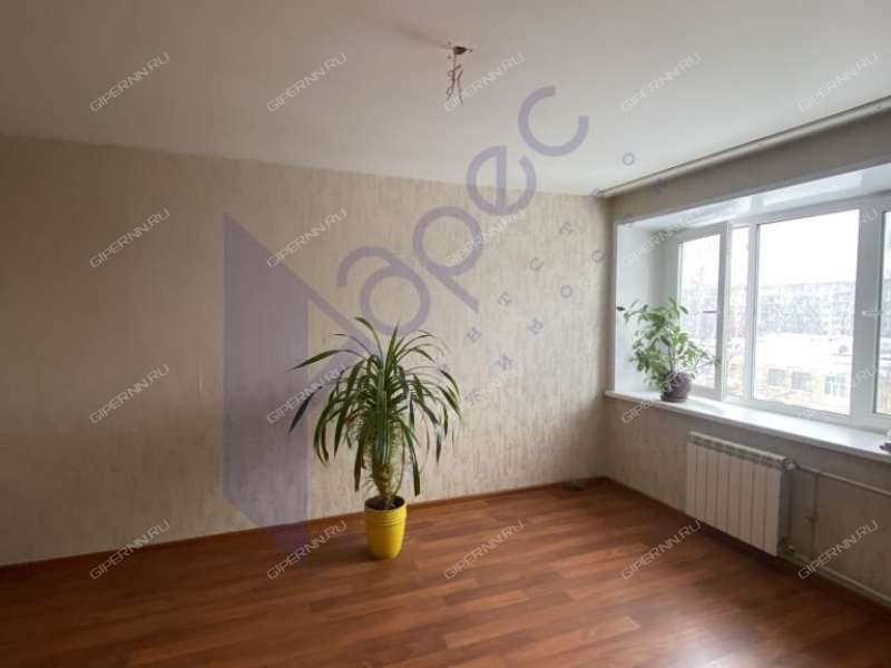 трёхкомнатная квартира на улице Строкина дом 14