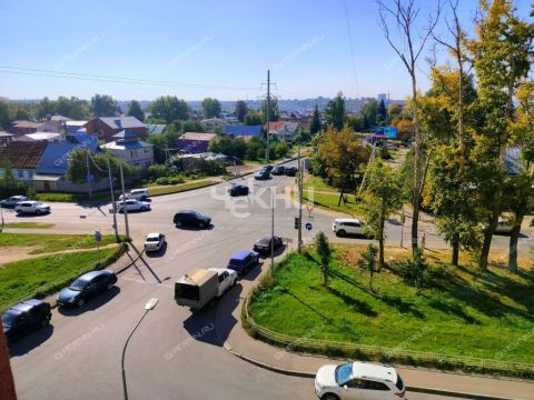 3-komnatnaya-ul-cvetochnaya-d-13 фото