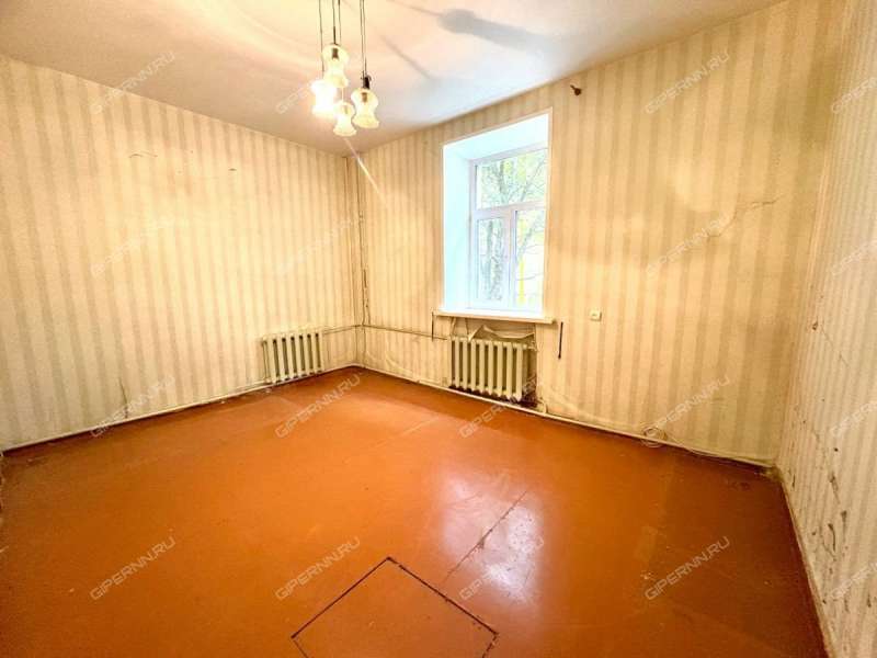 трёхкомнатная квартира на улице Баженова дом 7