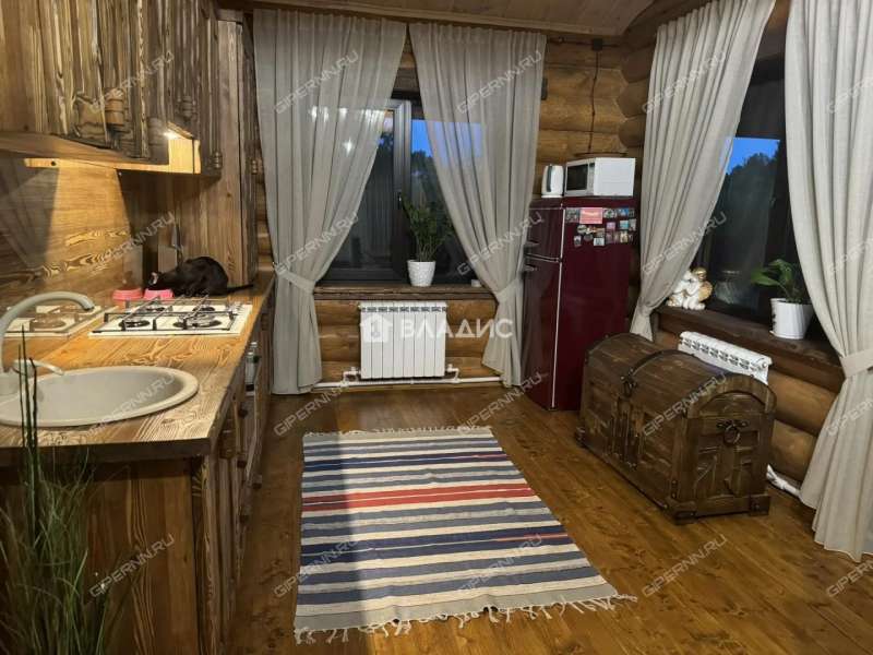 дом на улице Лесная сельский посёлок Заречный