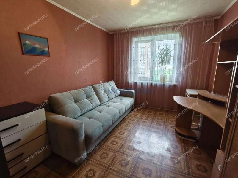 трёхкомнатная квартира на улице Героев Космоса дом 10