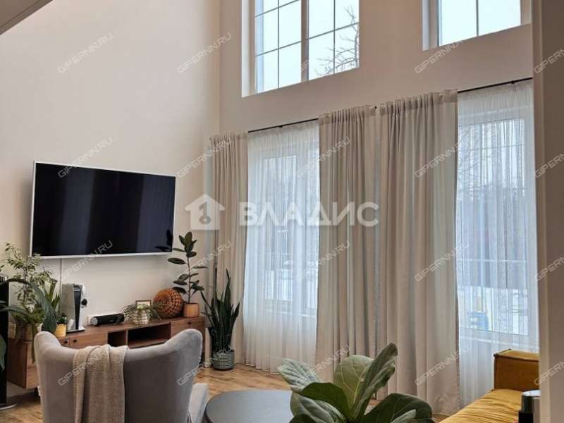 дом на  территория ДНП Земляничная Поляна