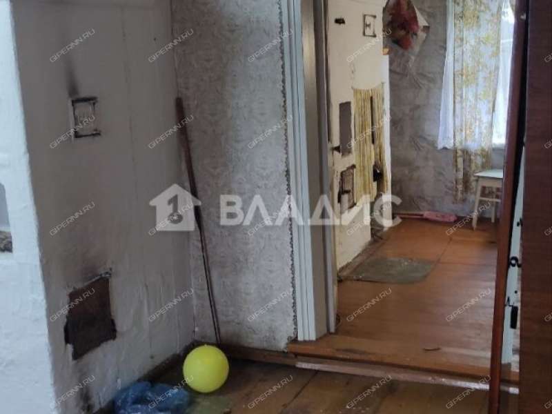 дом на улице Калинина город Семёнов