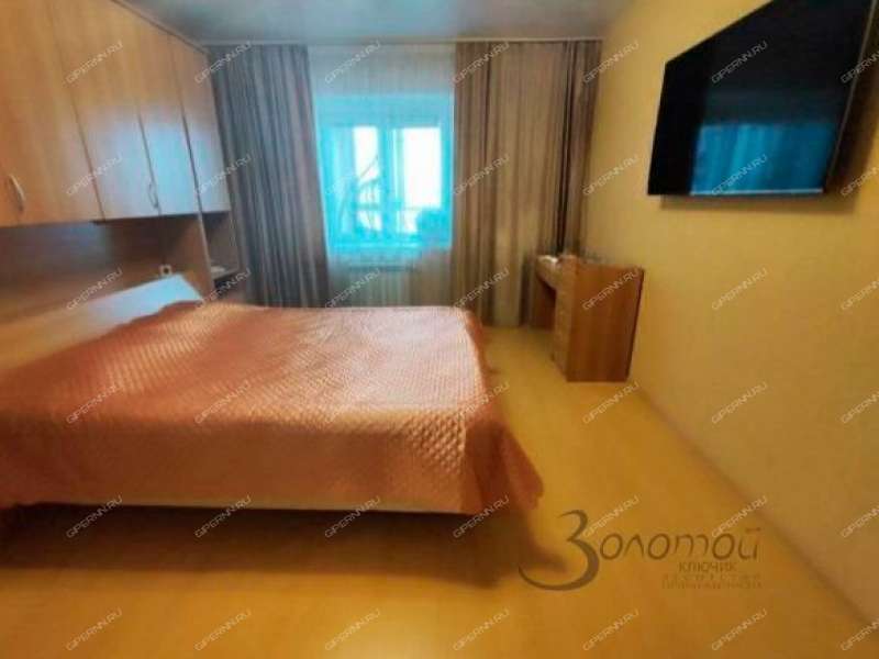 трёхкомнатная квартира на улице Бориса Панина дом 7 к3