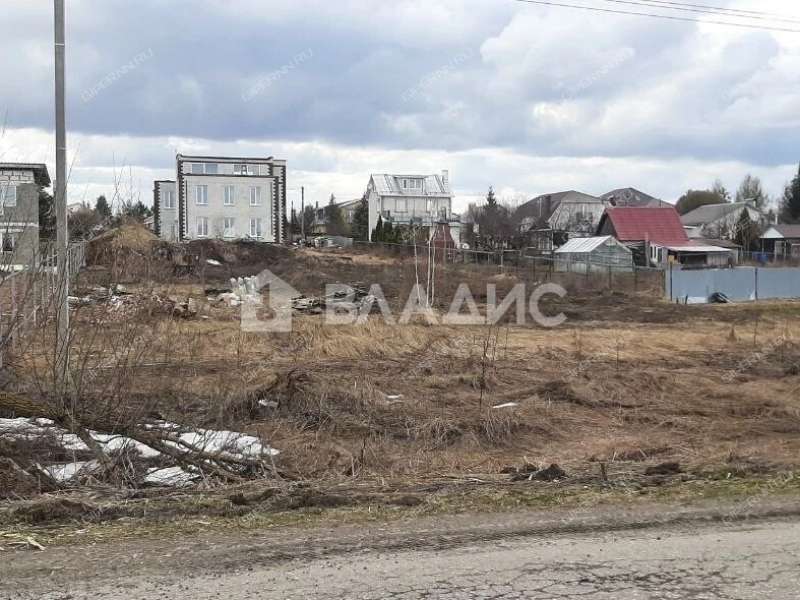 земельный участок 14,7 сотки Юбилейная улица сельский посёлок Буревестник
