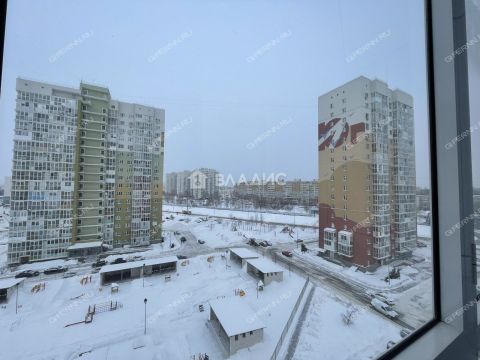 kvartira-studiya-b-r-yuzhnyy-d-13 фото