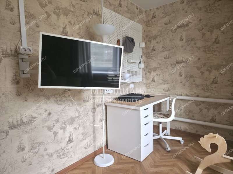 трёхкомнатная квартира на улице Андреева дом 43