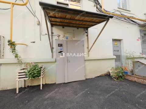 3-komnatnaya-pl-maksima-gorkogo-d-2 фото