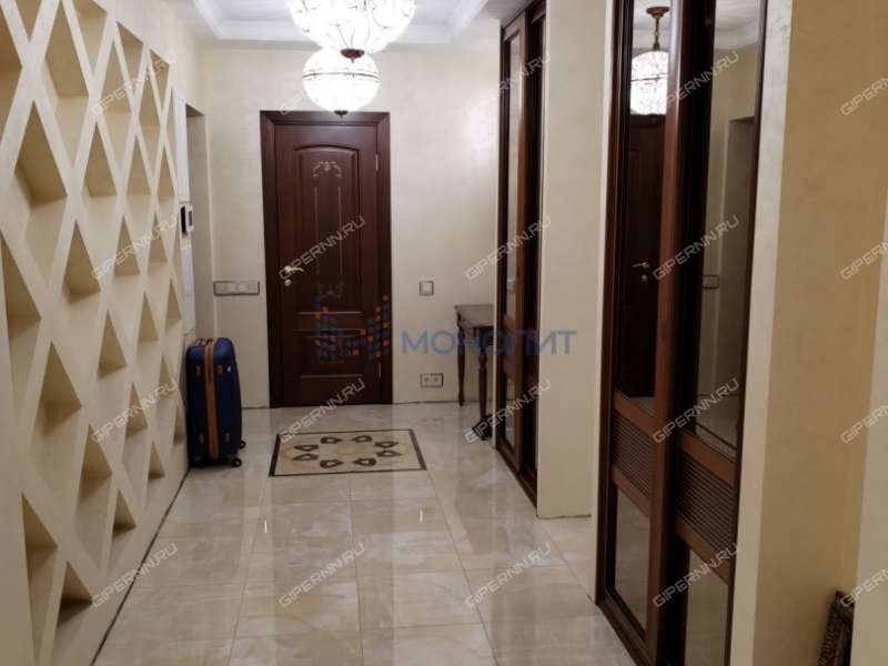 трёхкомнатная квартира на улице Дунаева дом 17