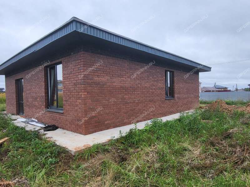 дом на Зеленая ул. деревня Подвалиха