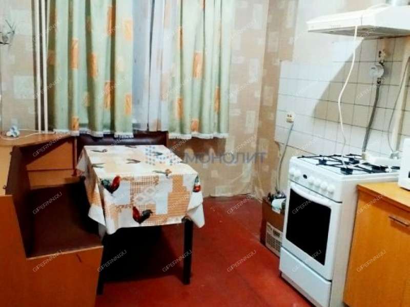 четырёхкомнатная квартира на Южном шоссе дом 2А