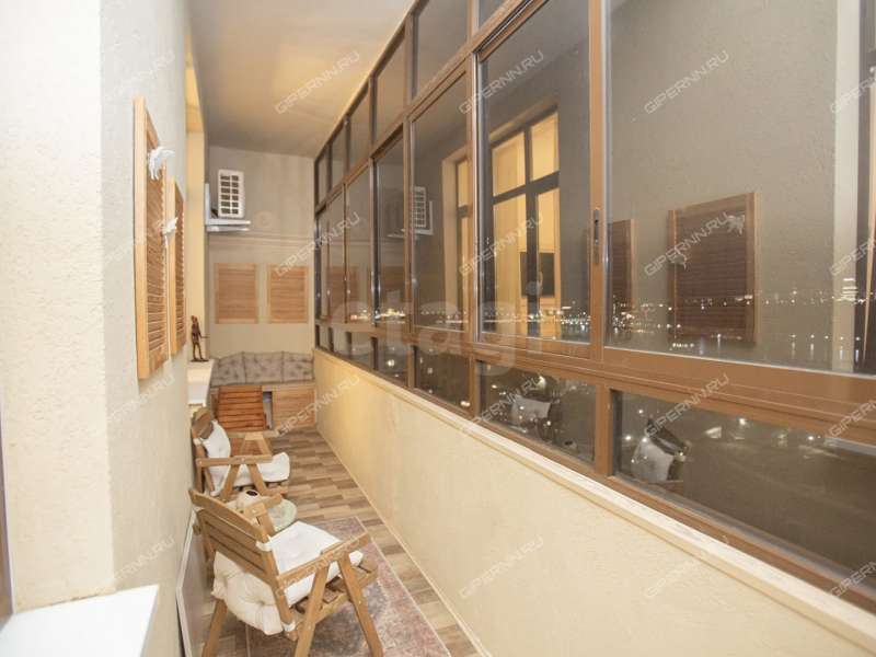 трёхкомнатная квартира на улице Июльских Дней дом 1 к2