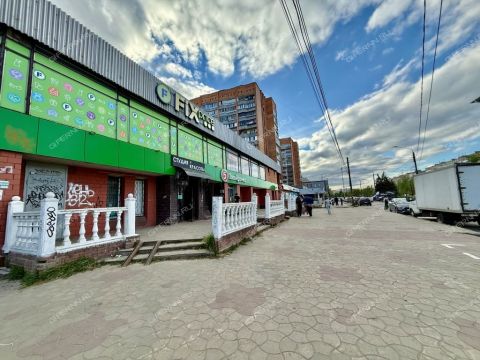 2-komnatnaya-ul-geroev-kosmosa-d-12 фото