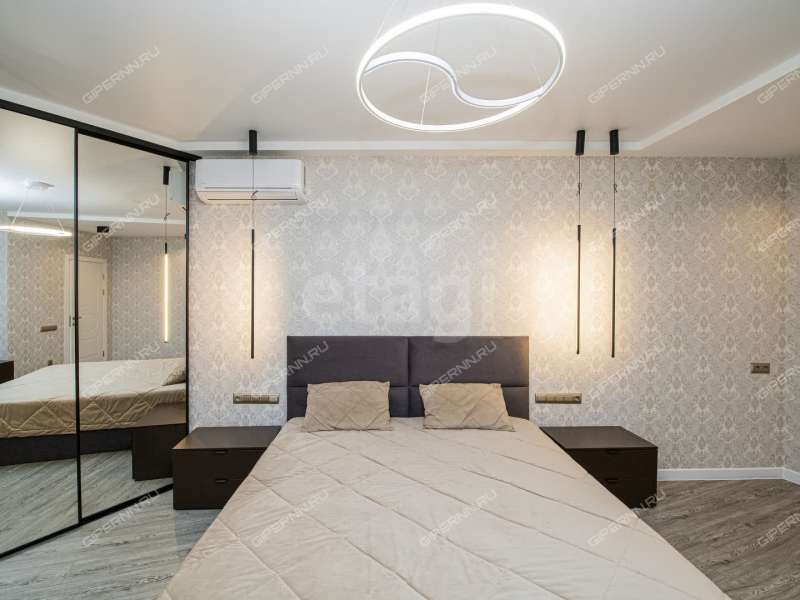 трёхкомнатная квартира на улице Маршала Баграмяна дом 3