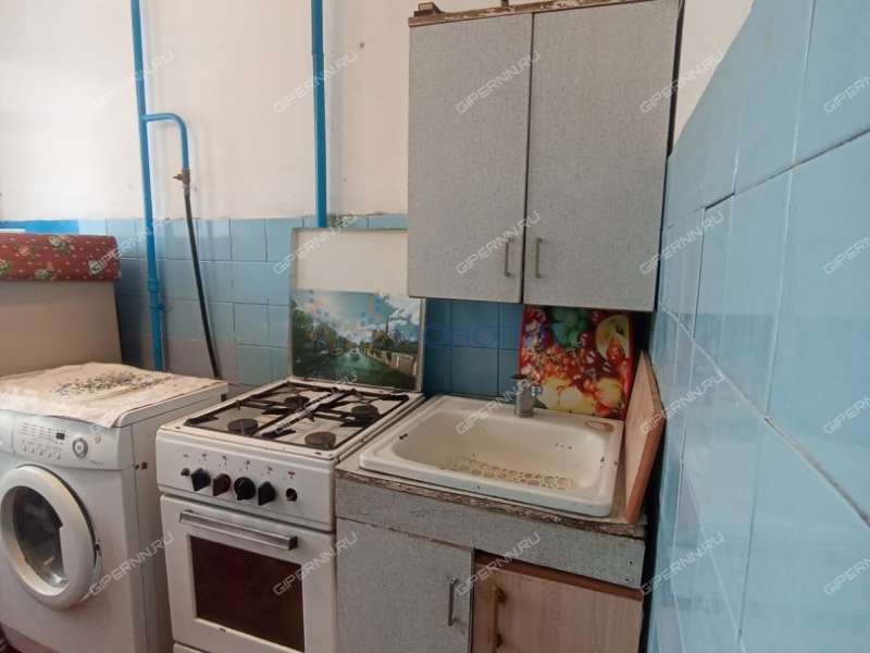 двухкомнатная квартира на проспекте Бусыгина дом 16