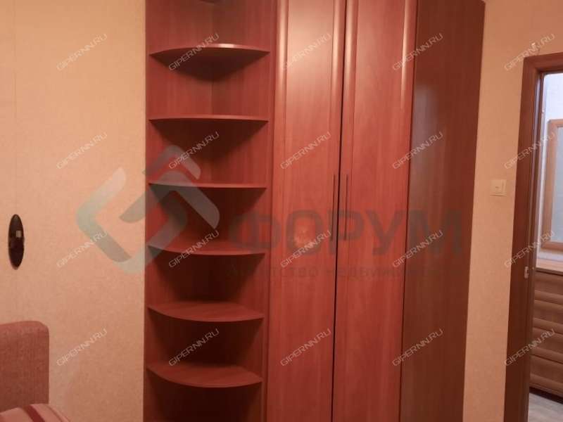 трёхкомнатная квартира на Московском шоссе дом 13