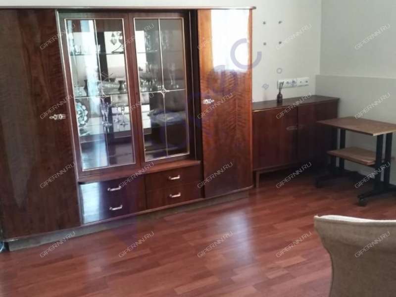 однокомнатная квартира на улице Ульянова дом 45