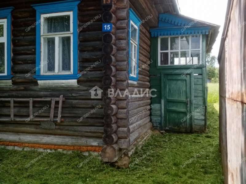 дом на улице Максима Горького посёлок Фанерное