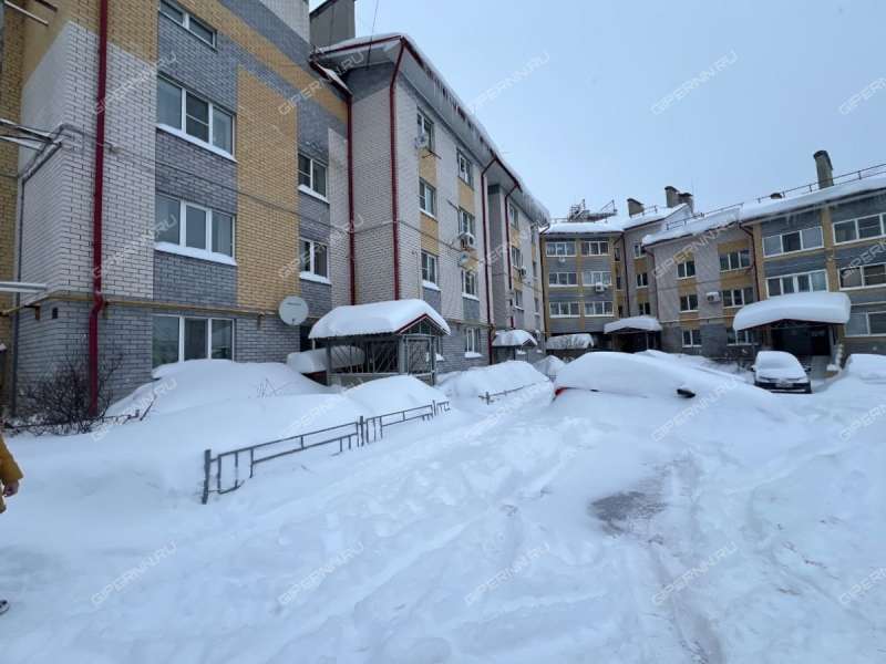 двухкомнатная квартира на Учительской улице дом 12