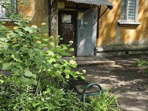 1-komnatnaya-ul-glazunova-d-6-11 фото