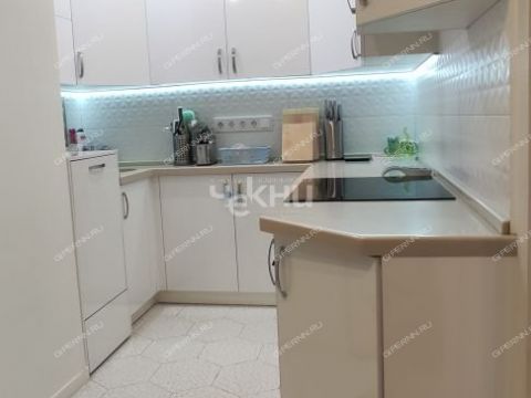 1-komnatnaya-ul-sergeya-akimova-d-44 фото