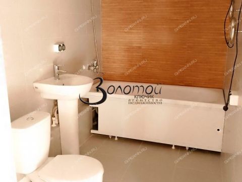 3-komnatnaya-ul-druzhaeva-d-30 фото