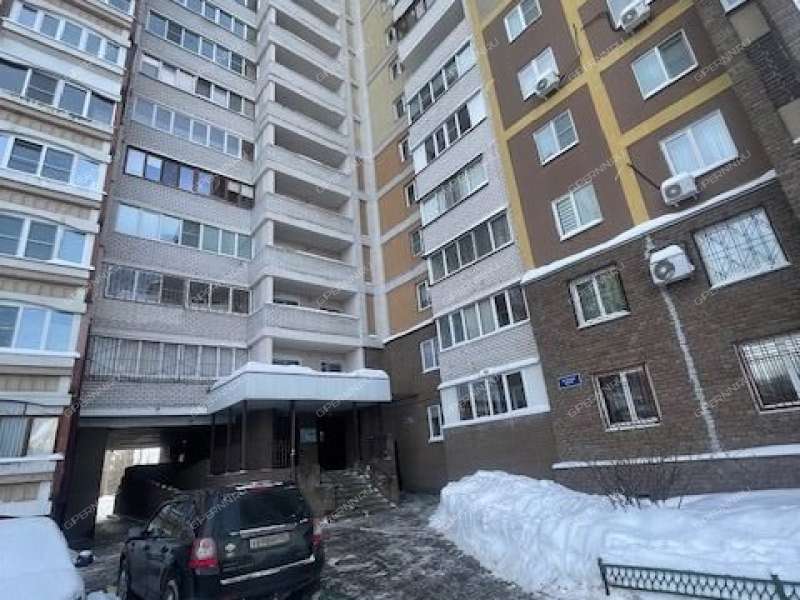 трёхкомнатная квартира на проспекте Ильича дом 39  к2