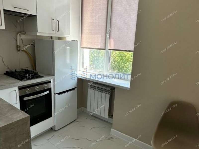 двухкомнатная квартира на площади Максима Горького дом 4/2