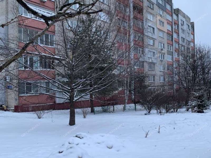 четырёхкомнатная квартира на улице Кащенко дом 27