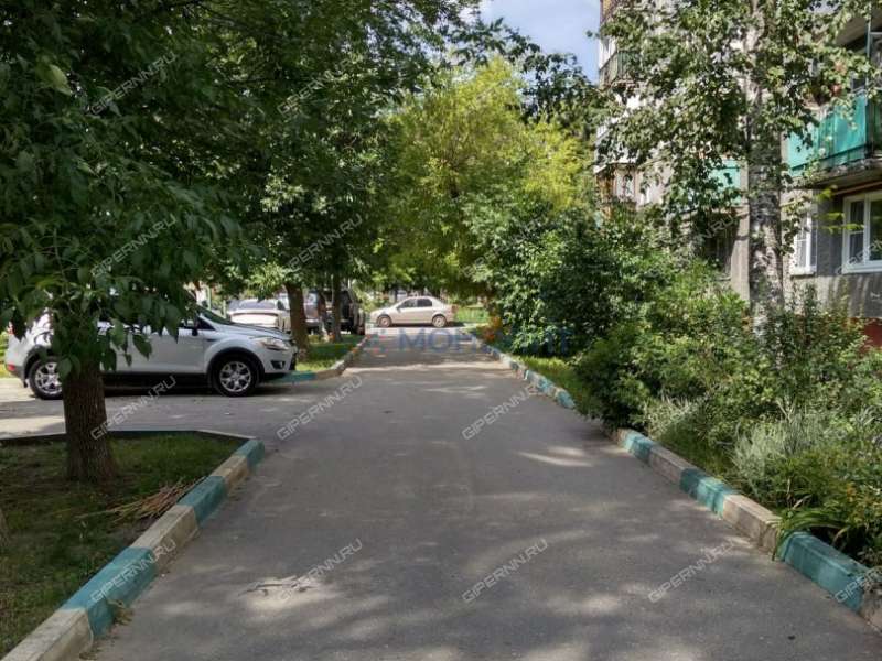 двухкомнатная квартира на улице Лескова дом 19А