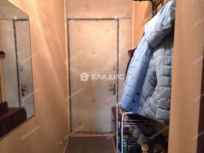 трёхкомнатная квартира на улице Ванеева дом 78