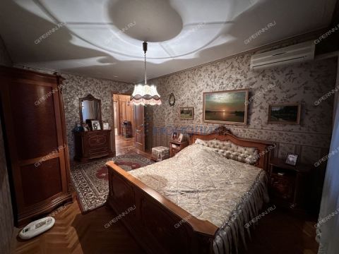 4-komnatnaya-ul-karla-marksa-d-24 фото