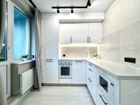 kvartira-studiya-prosp-gagarina-d-101-k2 фото